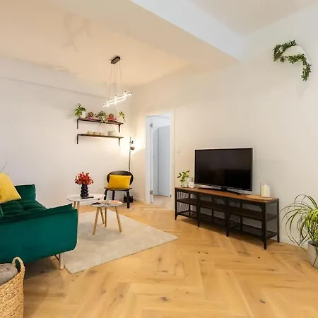 Bnb Slovakia Vazovova Oasis Retreat In Appartement