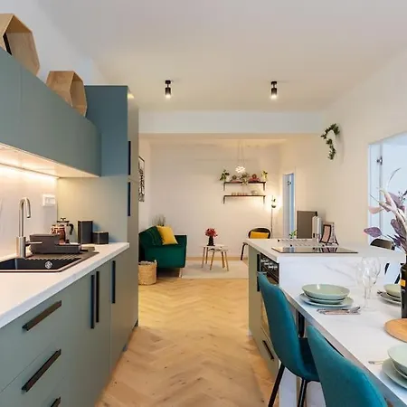 Bnb Slovakia Vazovova Oasis Retreat In Appartement
