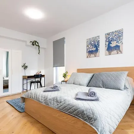 Bnb Slovakia Vazovova Oasis Retreat In アパート *